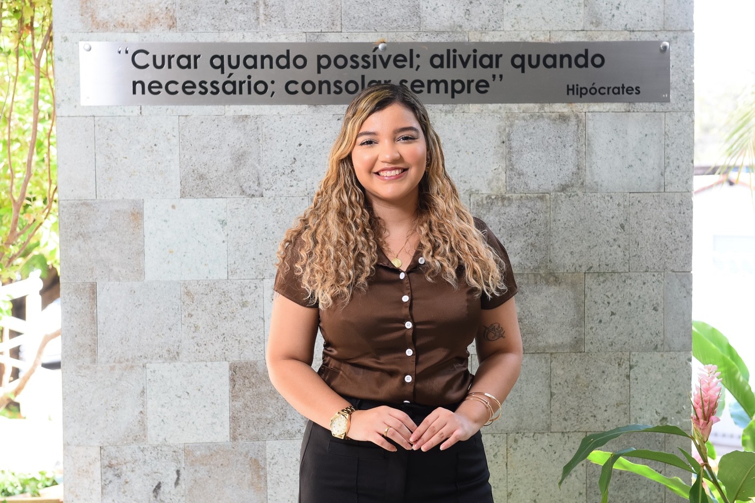 Dra. Ana Vitória em sua cerimônia de formação médica